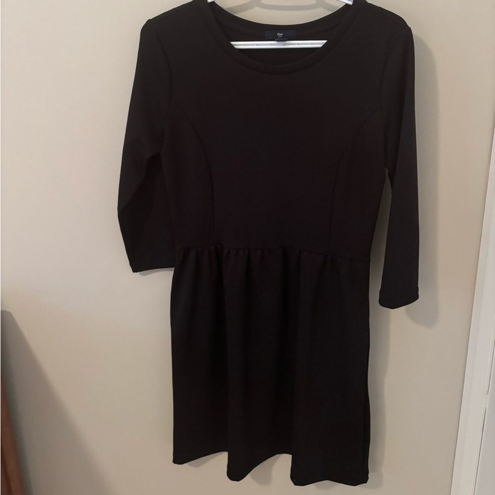 Women’s Gap Black Dress